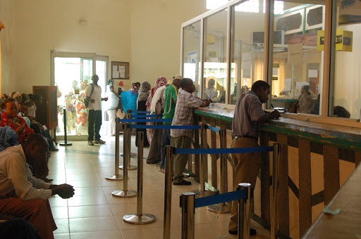 image Retrait pour les comptes CCP / La controverse des 1000 FC